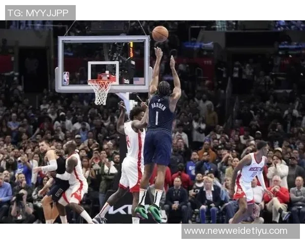 哈登状态起伏不定昨日三分十中今日八投全失全场仅得19分6助攻 哈登状态起伏不定昨日三分十中今日八投全失全场仅得19分6助攻