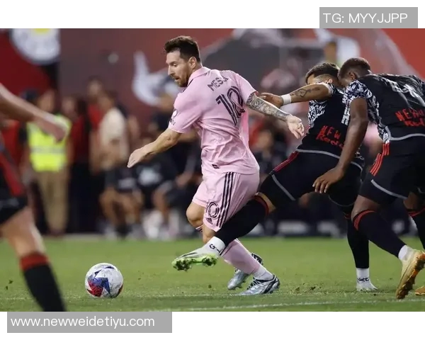 芝加哥队精准传中助攻雷诺兹轻松打空门迈阿密再遭逆转 芝加哥队精准传中助攻雷诺兹轻松打空门迈阿密再遭逆转