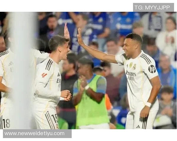 姆巴佩与居莱尔完美连线本赛季助攻已达七次引发热议