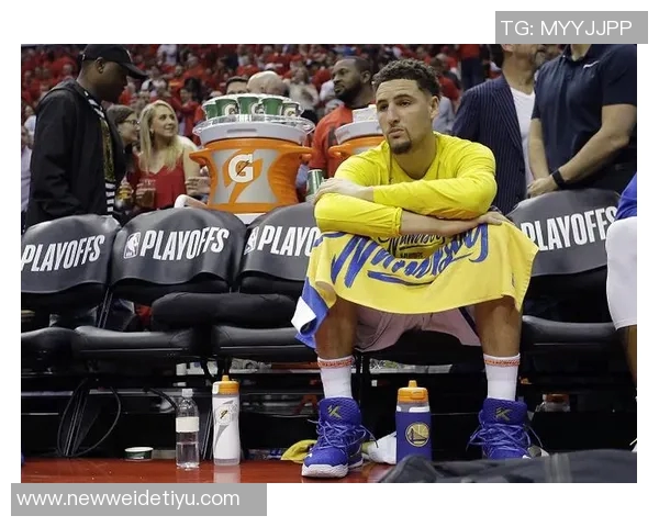 明天进行核磁共振检查里弗斯对小凯文波特扭伤情况表示担忧希望一切顺利