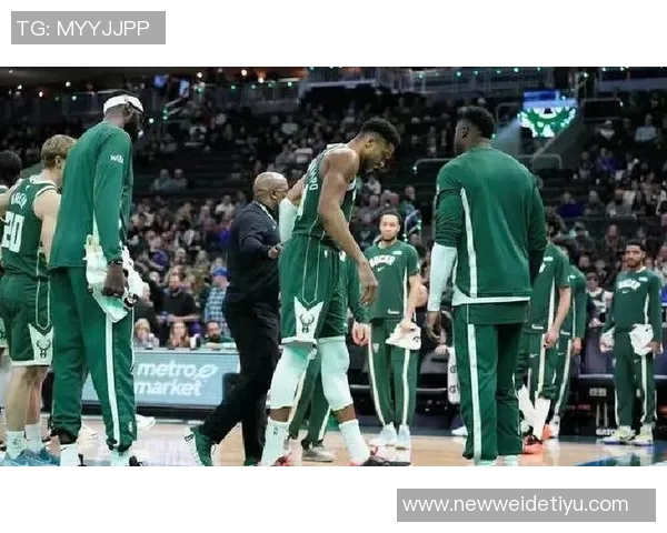 詹宁斯建议雄鹿引入得分手助力字母哥争冠之路 詹宁斯建议雄鹿引入得分手助力字母哥争冠之路