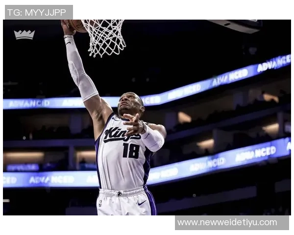 威少意外成后卫历史篮板王赛后请求保留比赛用球以作纪念 威少意外成后卫历史篮板王赛后请求保留比赛用球以作纪念